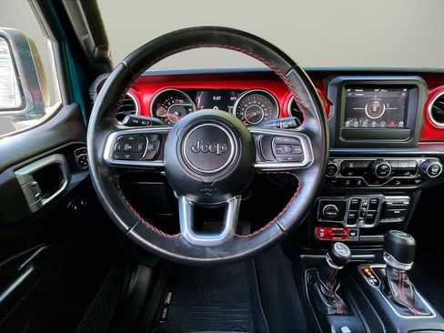 Used 2020 Jeep Wrangler Unlimited Rubicon w/ Steel Bumper Group AWD/4WD image 11