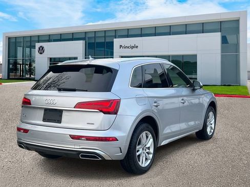 Used 2022 Audi Q5 2.0T Premium image 3