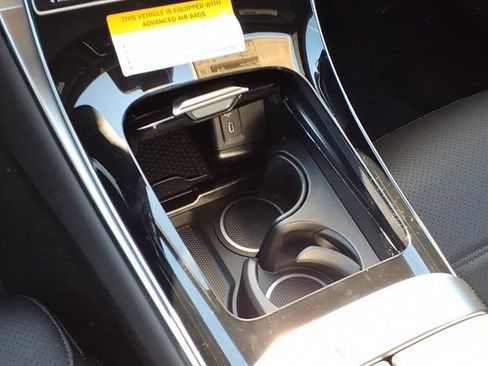 New 2026 Mercedes-Benz GLC 300 GLC 300 image 7