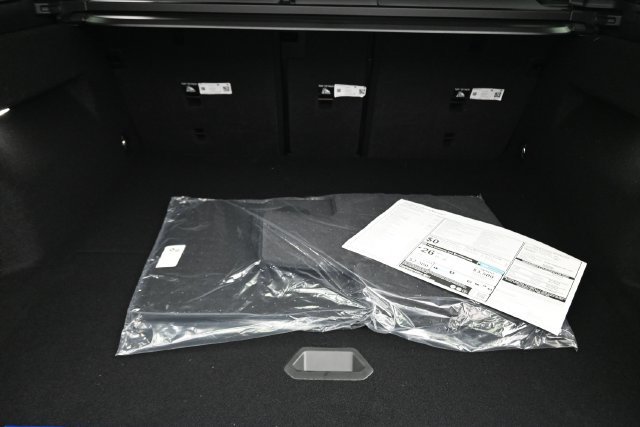 New 2027 BMW X5 xDrive40i w/ M Sport Professional Package AWD/4WD image 24