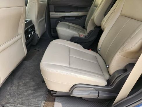 Used 2020 Ford Expedition XLT w/ Equipment Group 202A RWD image 30