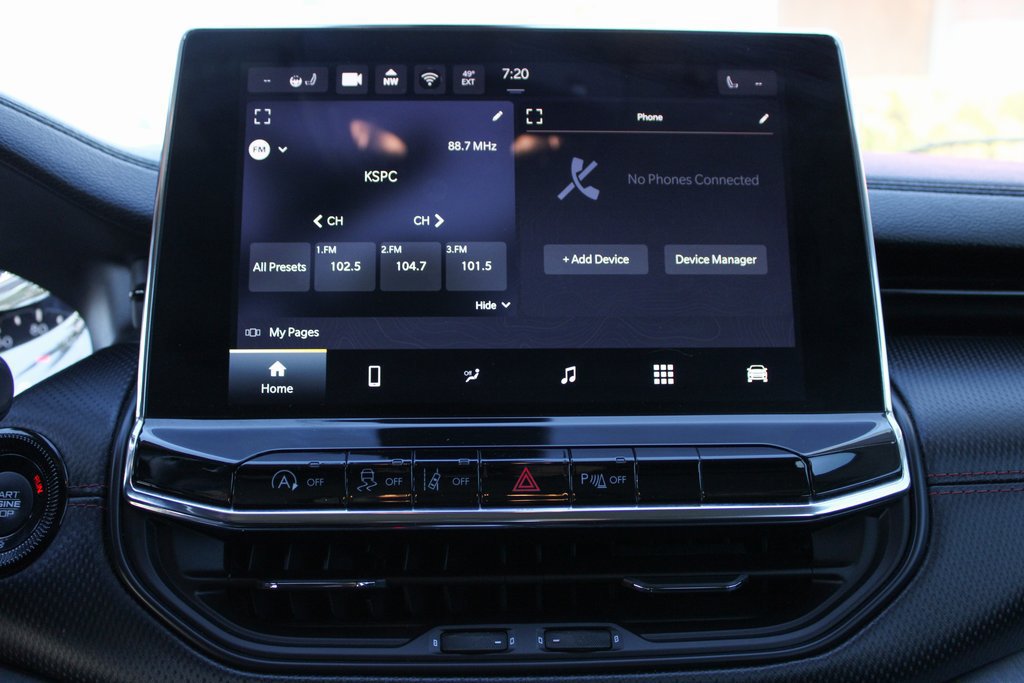 Used 2022 Jeep Compass Trailhawk w/ Trailhawk Convenience Group AWD/4WD image 27