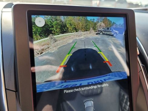 Used 2024 Ford Edge Titanium image 22