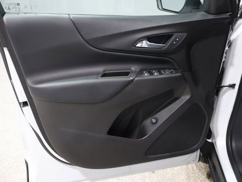 Used 2020 Chevrolet Equinox LT image 12