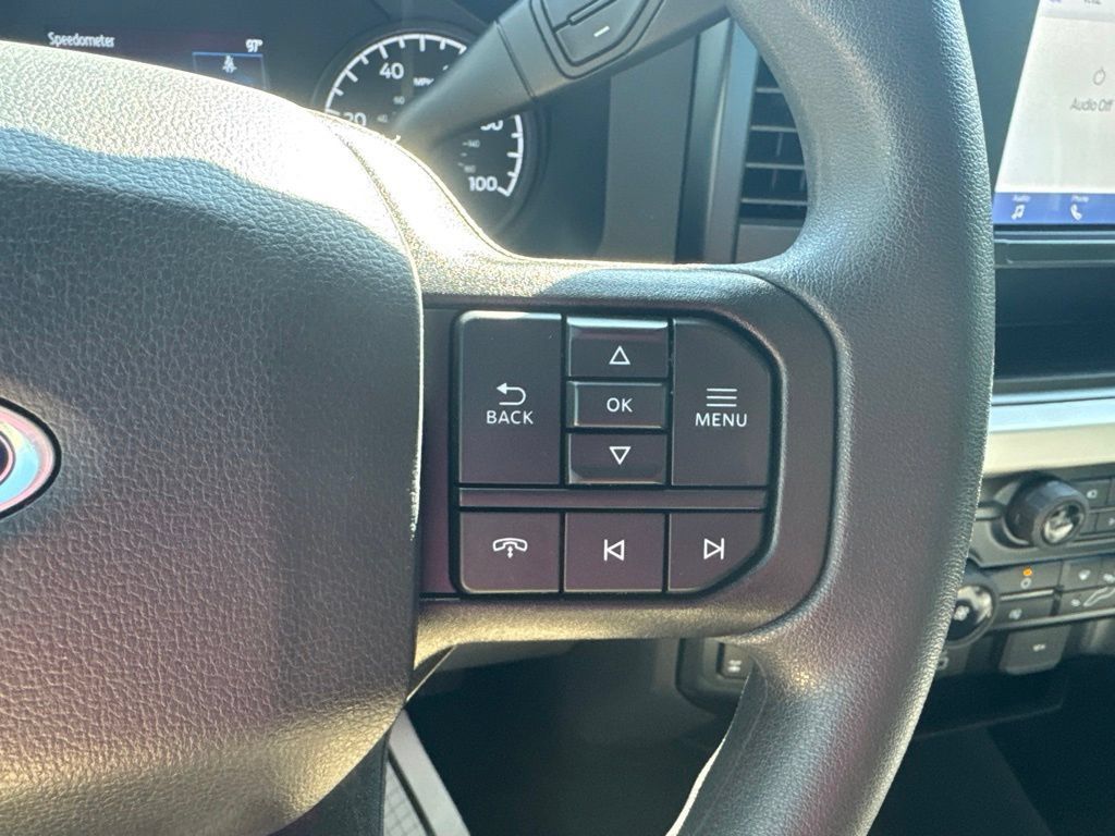 Certified 2025 Ford F250 XL w/ STX Appearance Package AWD/4WD image 21
