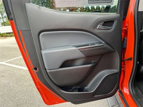 Used 2021 Chevrolet Colorado Z71 w/ LPO, Power Package image 21