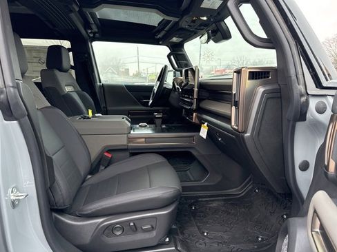 New 2025 GMC Hummer EV 3X w/ Extreme Off-Road Package image 9