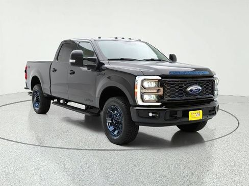 Certified 2023 Ford F250 Lariat w/ Lariat Ultimate Package AWD/4WD image 1