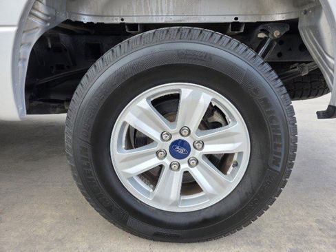 Used 2019 Ford F150 XLT image 14