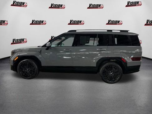 Used 2026 Hyundai Santa Fe Calligraphy image 8