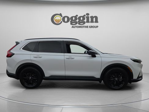 Used 2024 Honda CR-V Sport image 6