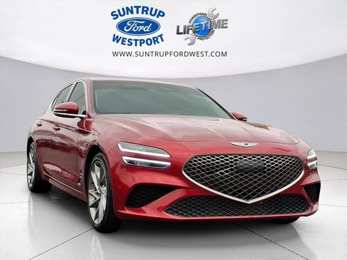 Used 2022 Genesis G70 2.0T image 1