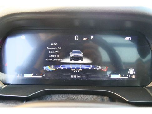 Used 2022 Jeep Grand Cherokee L Limited w/ Luxury Tech Group II image 24