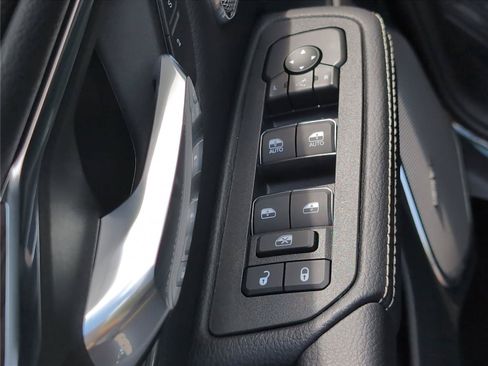 New 2026 RAM 1500 Laramie w/ Night Edition AWD/4WD image 21