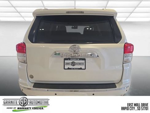 Used 2012 Toyota 4Runner SR5 w/ Premium Pkg AWD/4WD image 4