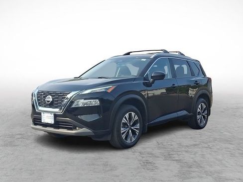 Certified 2023 Nissan Rogue SV w/ SV Premium B Package AWD/4WD image 3