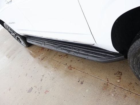 New 2026 GMC Yukon XL Elevation w/ Elevation Premium Package image 10