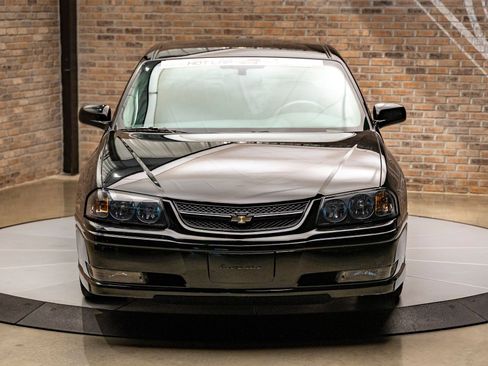 Used 2004 Chevrolet Impala SS image 2