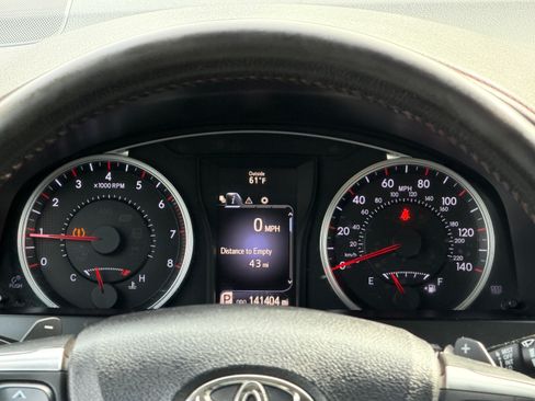 Used 2015 Toyota Camry SE FWD image 14