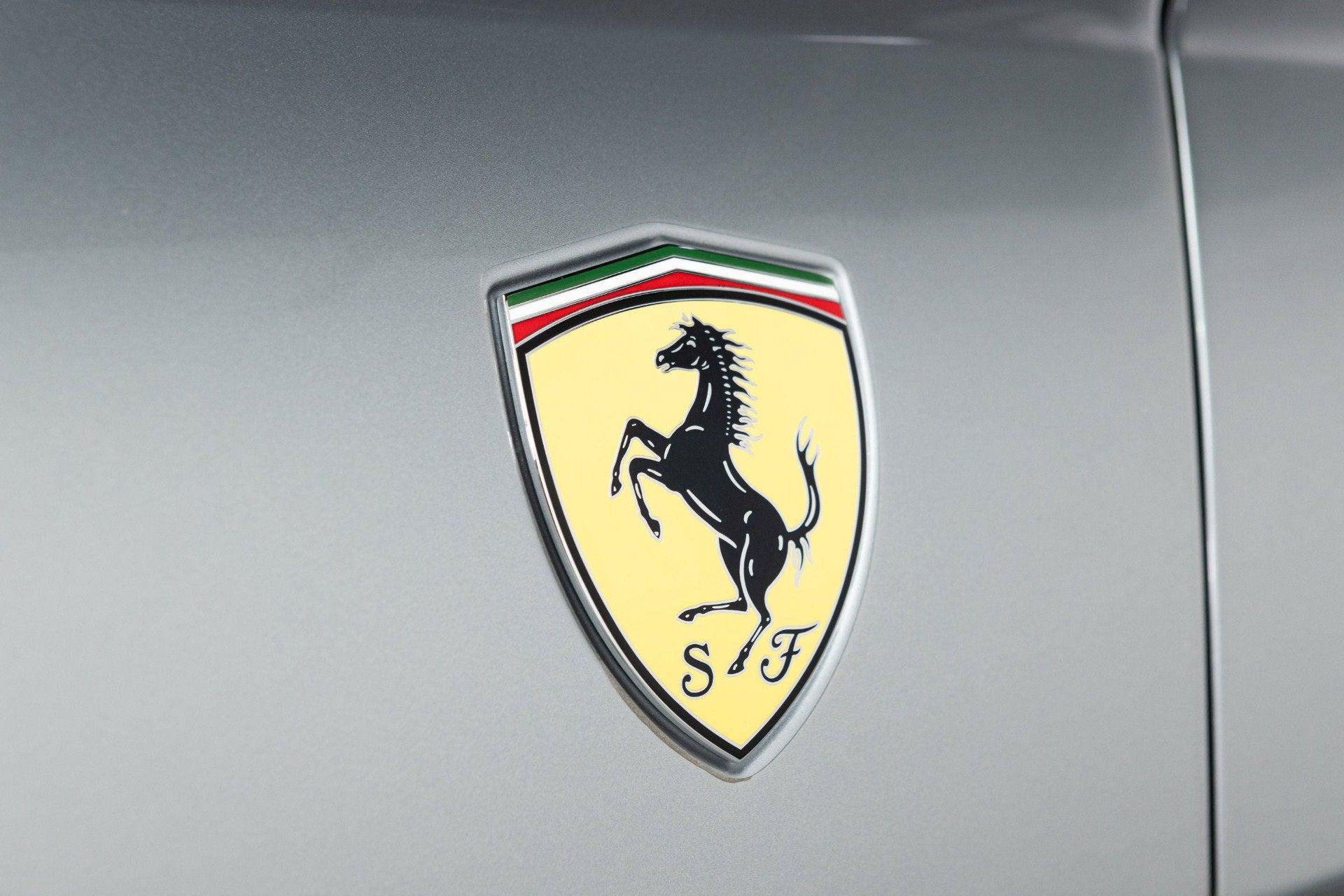 Certified 2019 Ferrari Portofino RWD image 31
