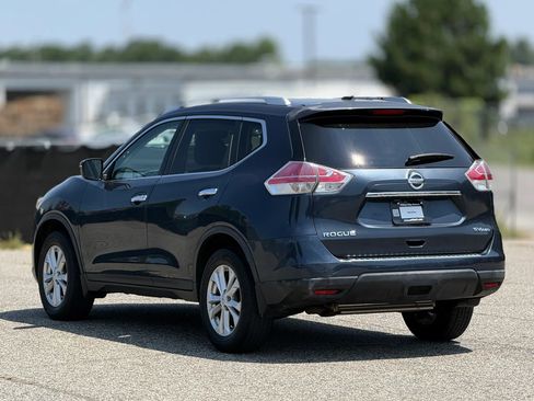 Used 2015 Nissan Rogue SV AWD/4WD image 10