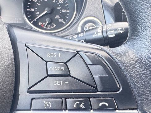 Used 2017 Nissan Rogue Sport SV AWD/4WD image 25