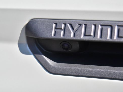 Used 2024 Hyundai Santa Cruz SEL image 37