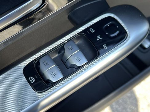 New 2026 Mercedes-Benz GLC 300 4MATIC image 13