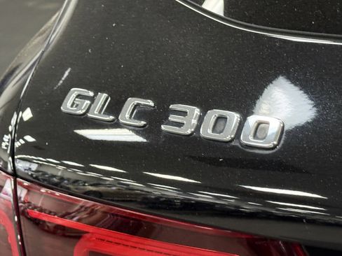 Used 2022 Mercedes-Benz GLC 300 image 15