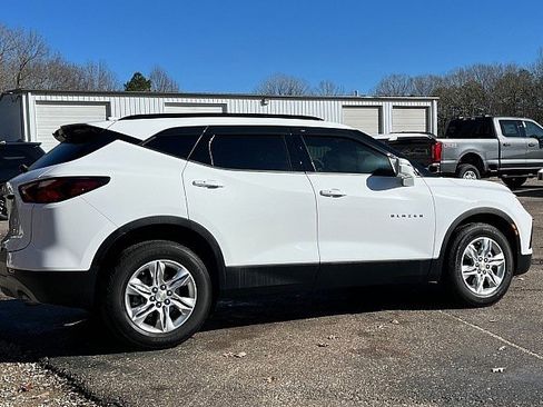 Used 2020 Chevrolet Blazer LT w/ Sound & Technology Package image 3