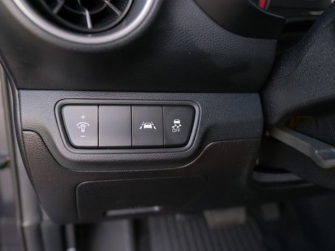 Used 2019 Kia Forte LXS image 14