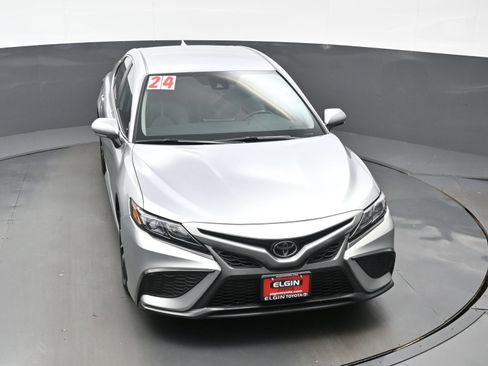 Used 2024 Toyota Camry SE FWD image 34
