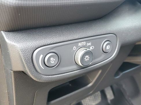 Used 2021 Chevrolet TrailBlazer RS w/ Convenience Package image 10