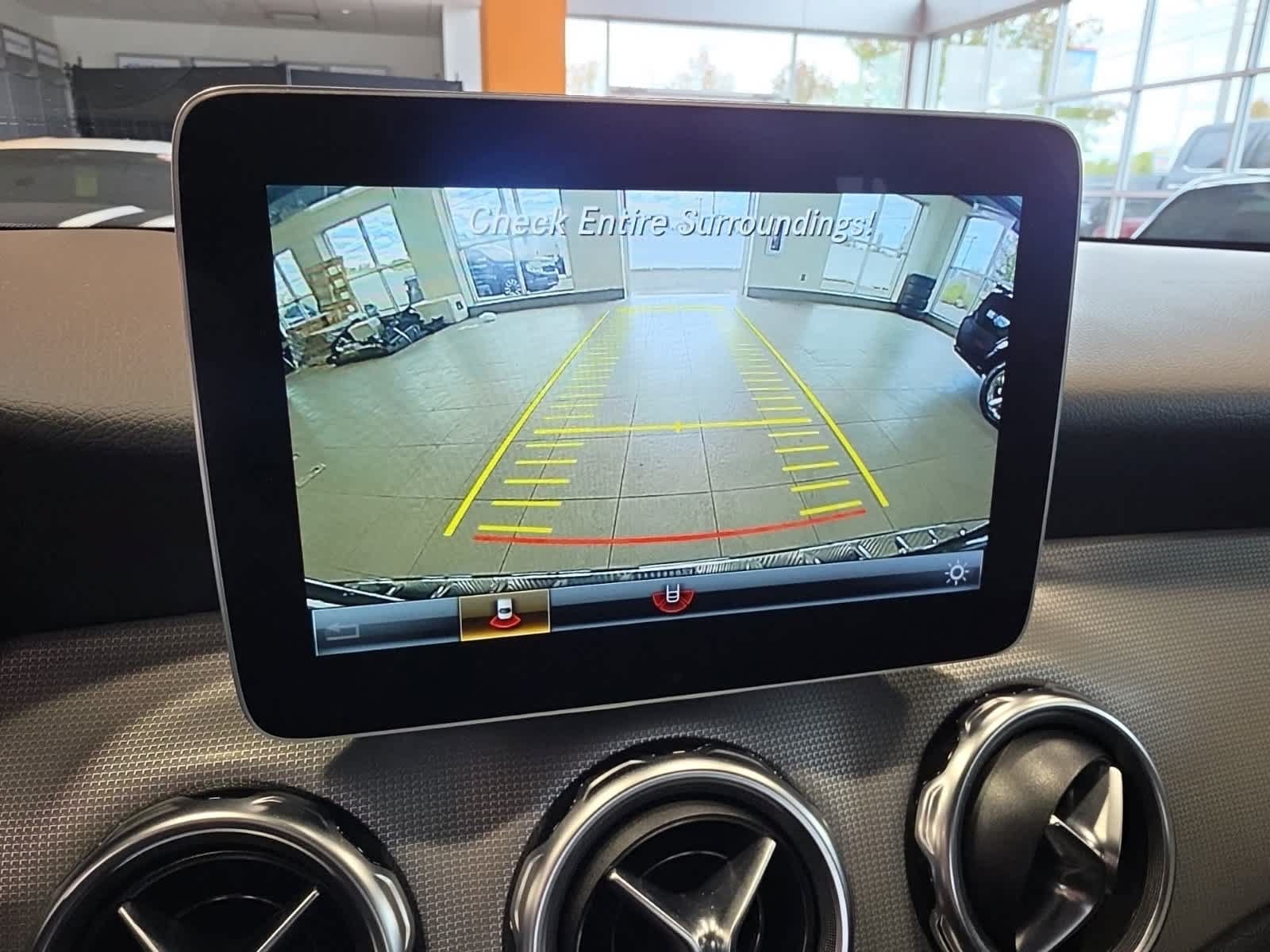 Used 2019 Mercedes-Benz GLA 250 4MATIC image 31