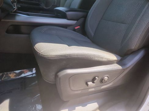 Used 2022 RAM 1500 Big Horn AWD/4WD image 13