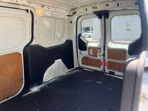 Used 2015 Ford Transit Connect XLT FWD image 11