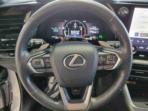 Certified 2025 Lexus TX 350 FWD w/ Technology Package image 21