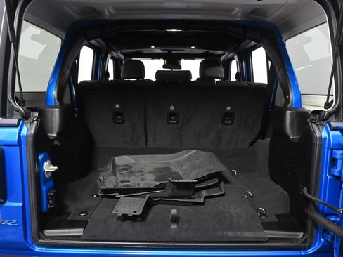 Used 2024 Jeep Wrangler Unlimited AWD/4WD image 19