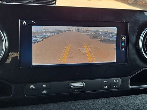 Used 2025 Mercedes-Benz Sprinter 2500 image 27