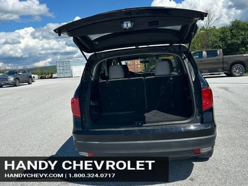 Used 2018 Honda Pilot EX image 5