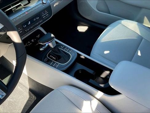 New 2026 Hyundai Kona SEL Sport image 8