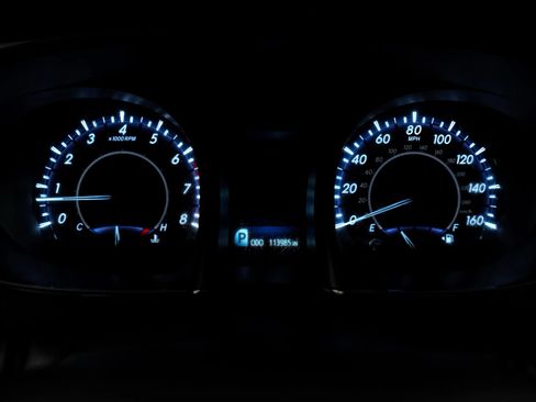 Used 2015 Toyota Avalon Limited FWD image 15
