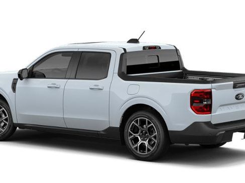 New 2026 Ford Maverick Lariat image 2