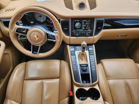 Used 2015 Porsche Macan S AWD/4WD image 21