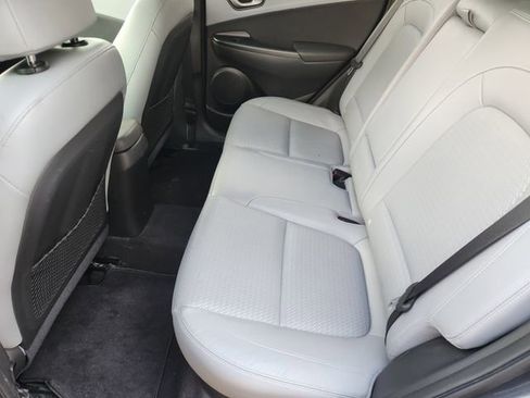 Used 2018 Hyundai Kona Limited FWD image 28