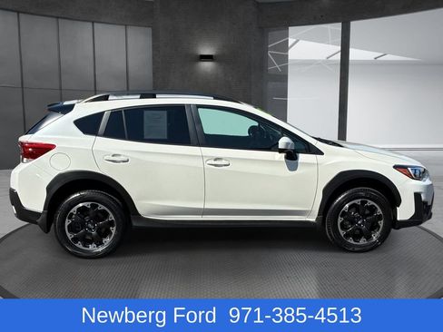 Used 2023 Subaru Crosstrek 2.0i Premium AWD/4WD image 4
