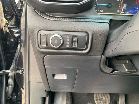 Used 2023 Ford Explorer ST-Line AWD/4WD image 32