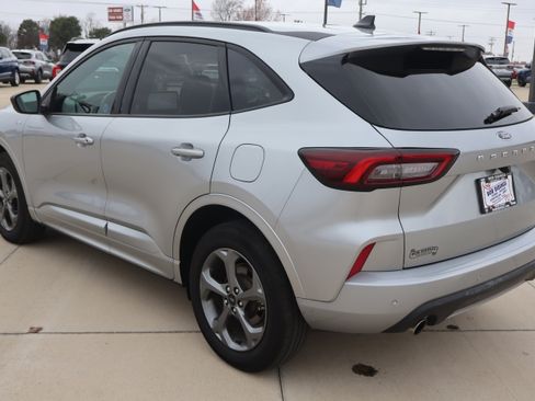 Used 2023 Ford Escape ST-Line w/ Tech Pack #1 image 7