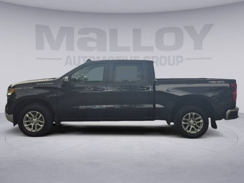 Used 2023 Chevrolet Silverado 1500 LT AWD/4WD image 2