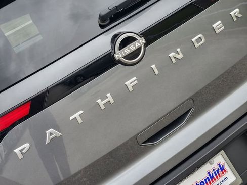 Certified 2025 Nissan Pathfinder SV w/ SV Premium Package image 9